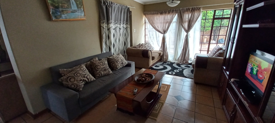 To Let 3 Bedroom Property for Rent in Panorama Free State